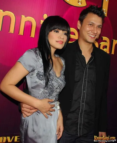 Foto Titi Kamal