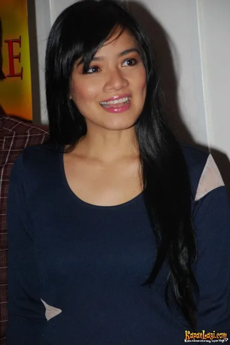 Foto Titi Kamal