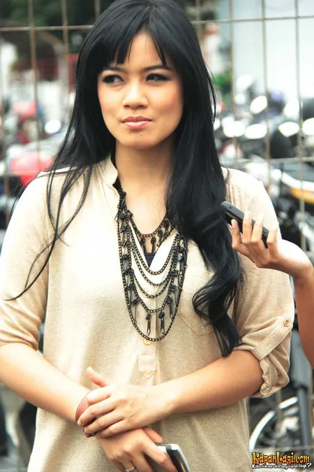 Foto Titi Kamal