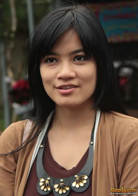 Foto Titi Kamal