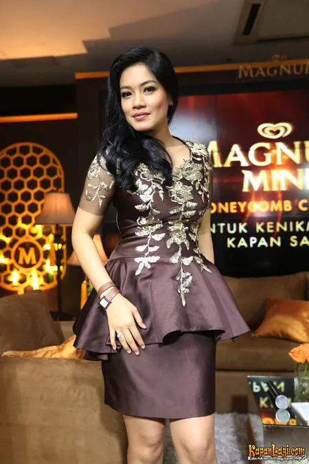 Foto Titi Kamal