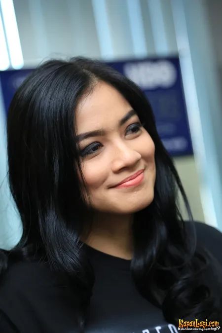 Foto Titi Kamal