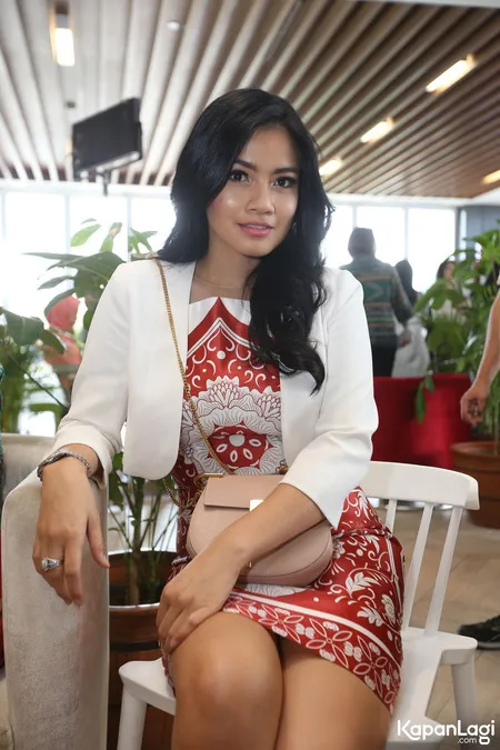 Foto Titi Kamal