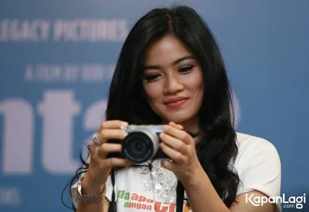 Foto Titi Kamal