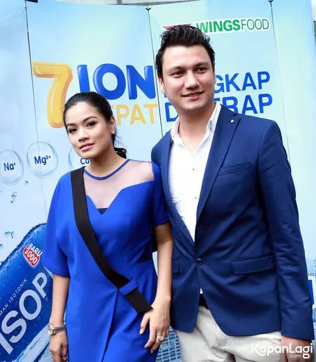 Foto Titi Kamal