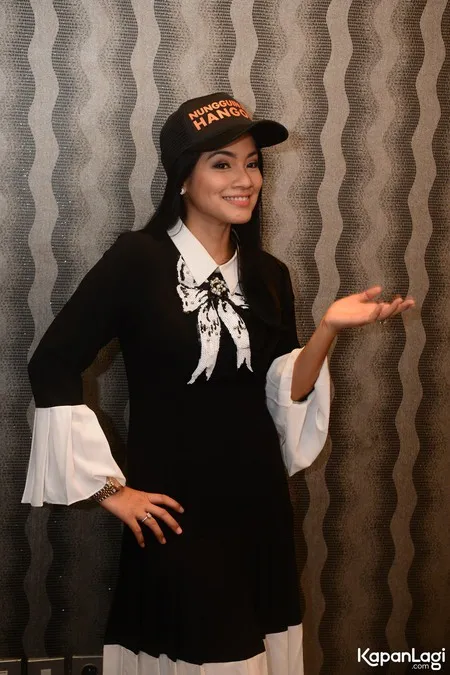 Foto Titi Kamal