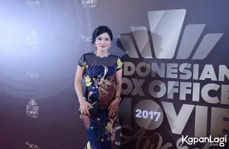 Foto Titi Kamal