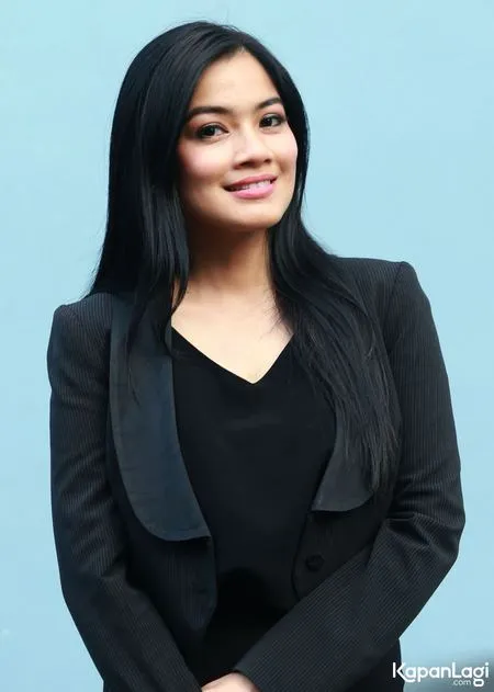 Foto Titi Kamal