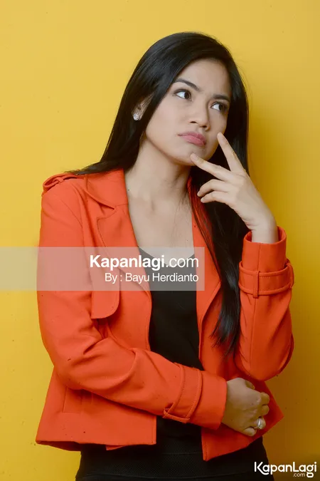 Foto Titi Kamal. Nomor Foto: 2952