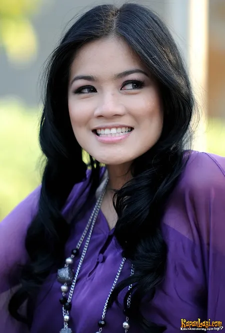 Foto Titi Kamal