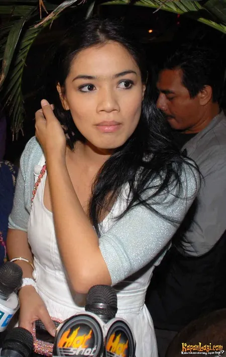 Foto Titi Kamal