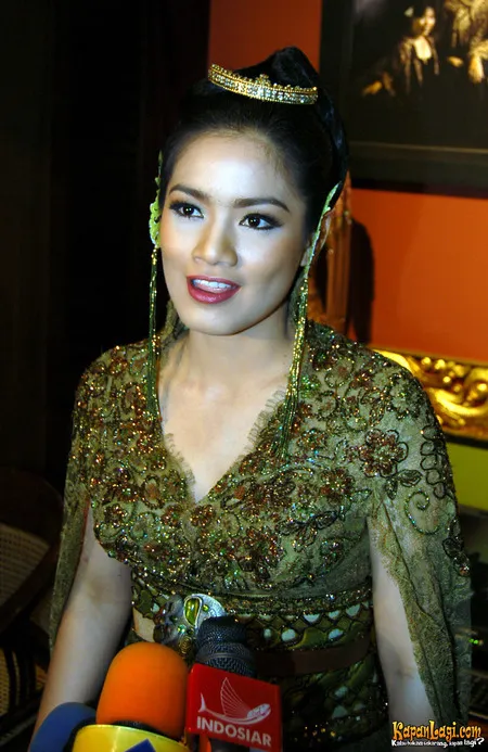 Foto Titi Kamal