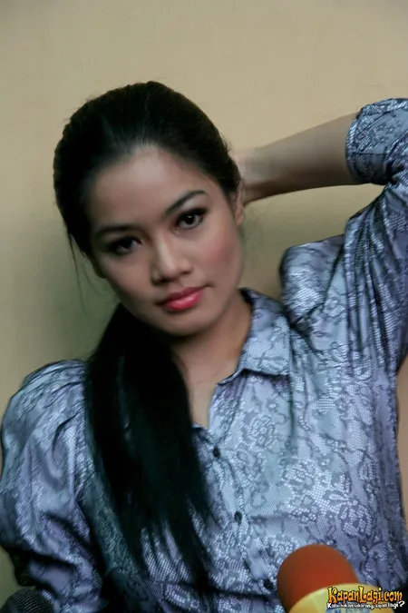 Foto Titi Kamal
