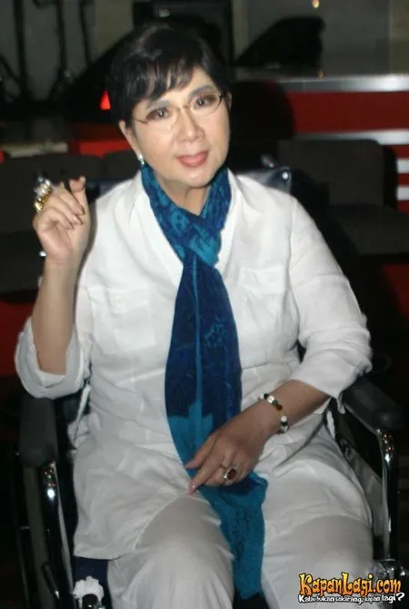 Foto Titiek Puspa