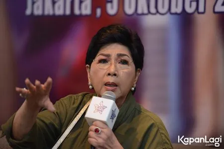 Foto Titiek Puspa
