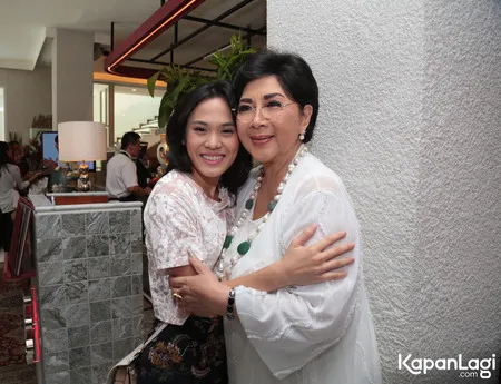 Foto Titiek Puspa
