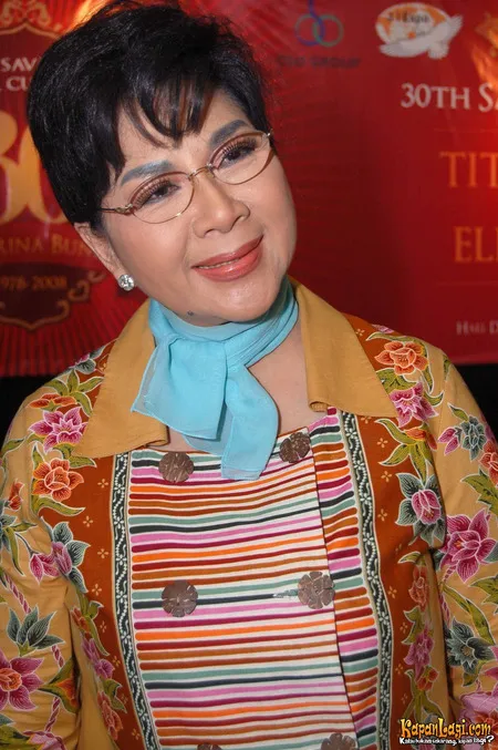 Foto Titiek Puspa