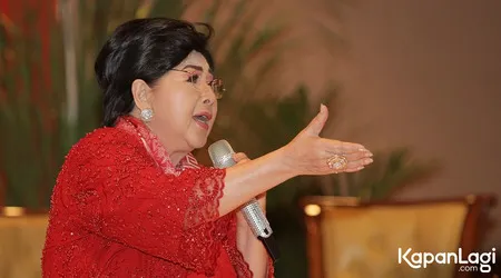 Foto Titiek Puspa