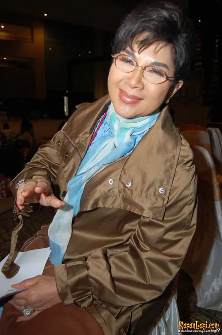 Foto Titiek Puspa