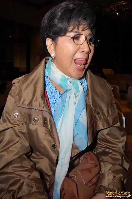 Foto Titiek Puspa
