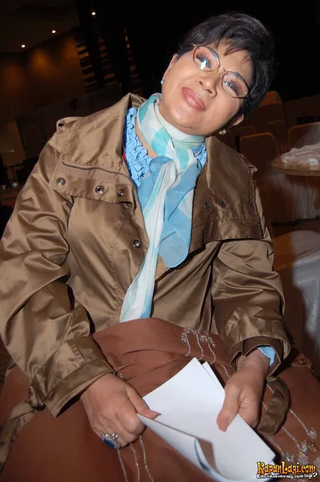 Foto Titiek Puspa