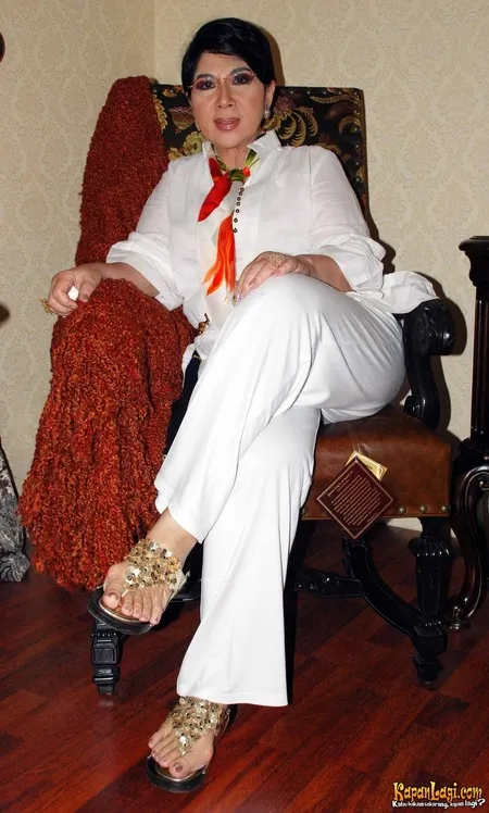 Foto Titiek Puspa