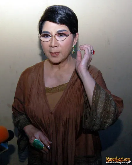 Foto Titiek Puspa