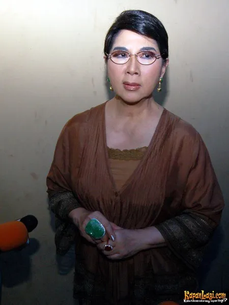 Foto Titiek Puspa
