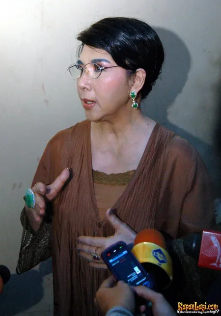Foto Titiek Puspa