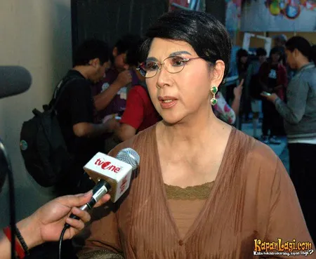 Foto Titiek Puspa