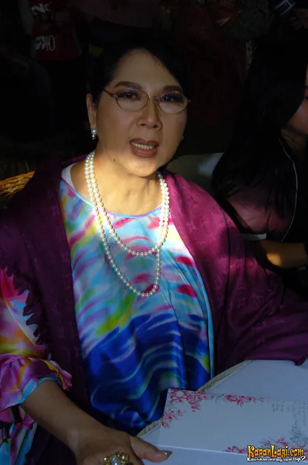 Foto Titiek Puspa