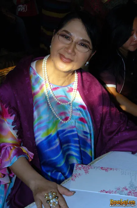 Foto Titiek Puspa