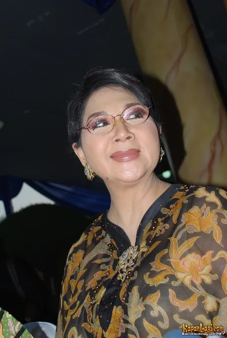 Foto Titiek Puspa