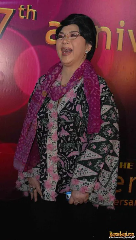 Foto Titiek Puspa