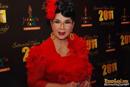 Foto Titiek Puspa