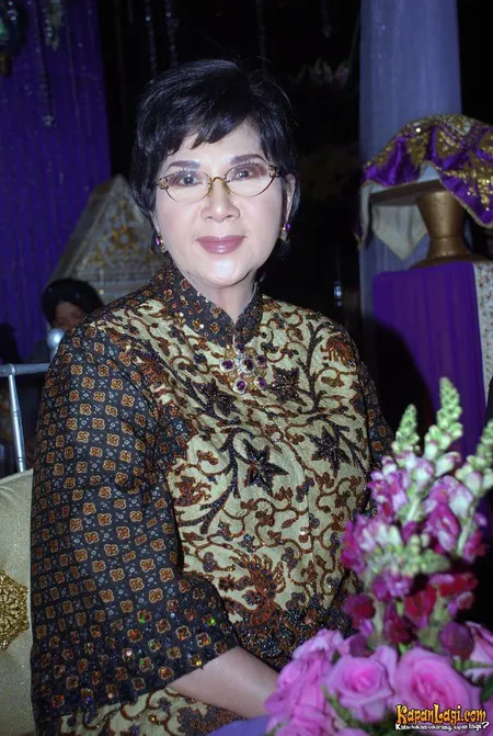 Foto Titiek Puspa