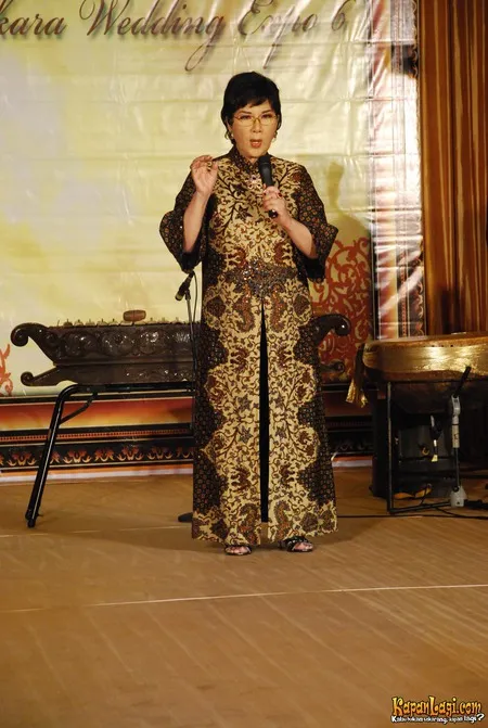 Foto Titiek Puspa