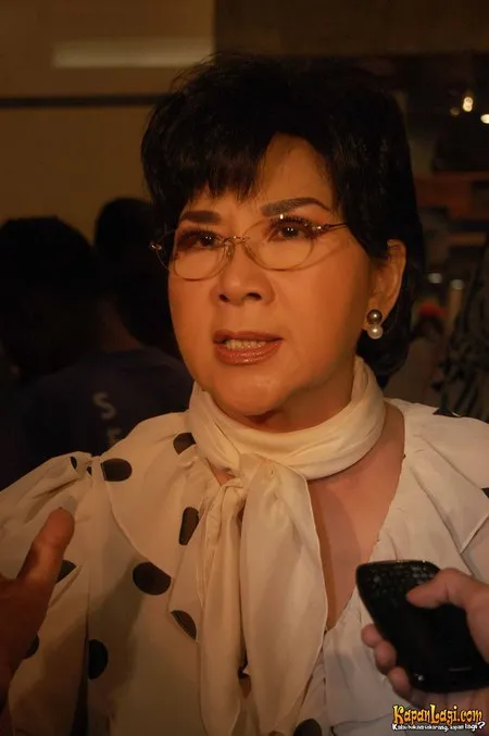 Foto Titiek Puspa