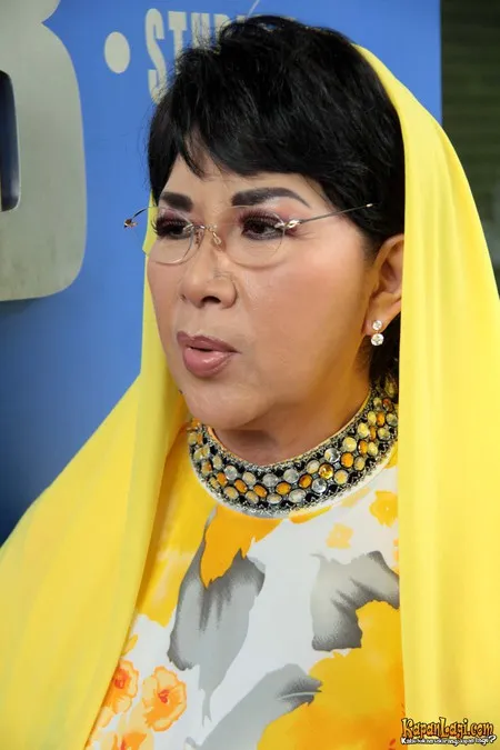 Foto Titiek Puspa