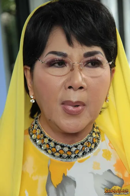 Foto Titiek Puspa