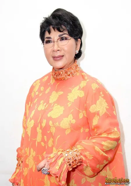 Foto Titiek Puspa
