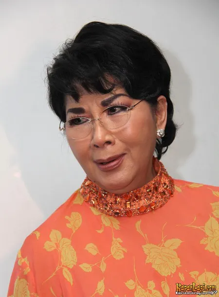 Foto Titiek Puspa