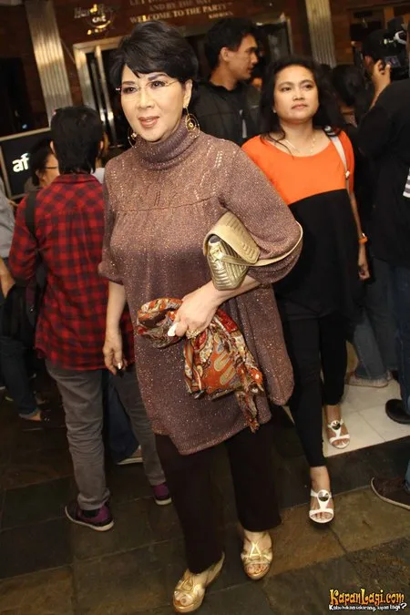 Foto Titiek Puspa