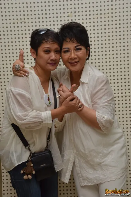 Foto Titiek Puspa