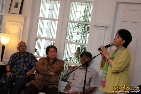 Foto Titiek Puspa
