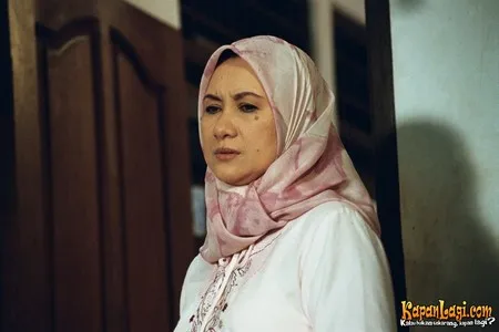 Foto Titiek Sandhora