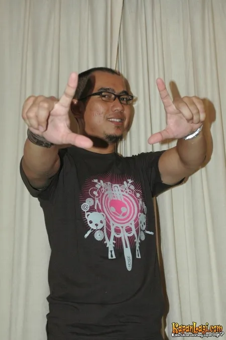 Foto Tom Tom The Titans