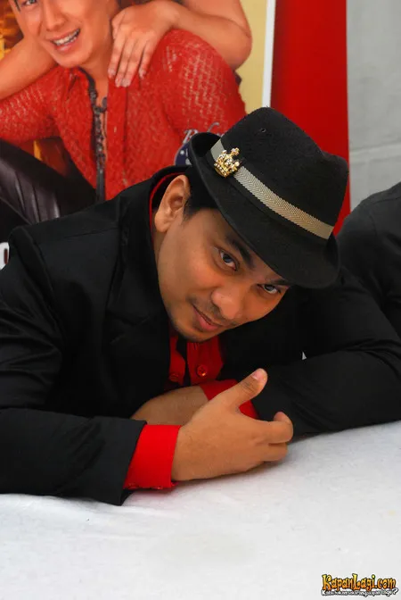 Foto Tompi