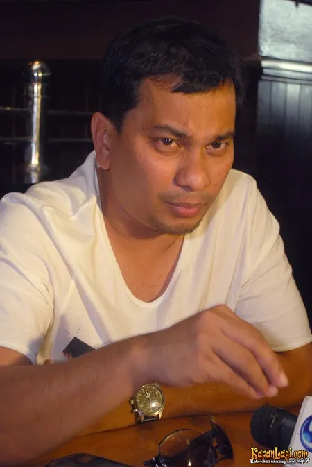 Foto Tompi