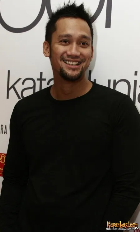 Foto Tora Sudiro